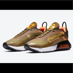 Nike air Max 2090 olive green flak black size 9